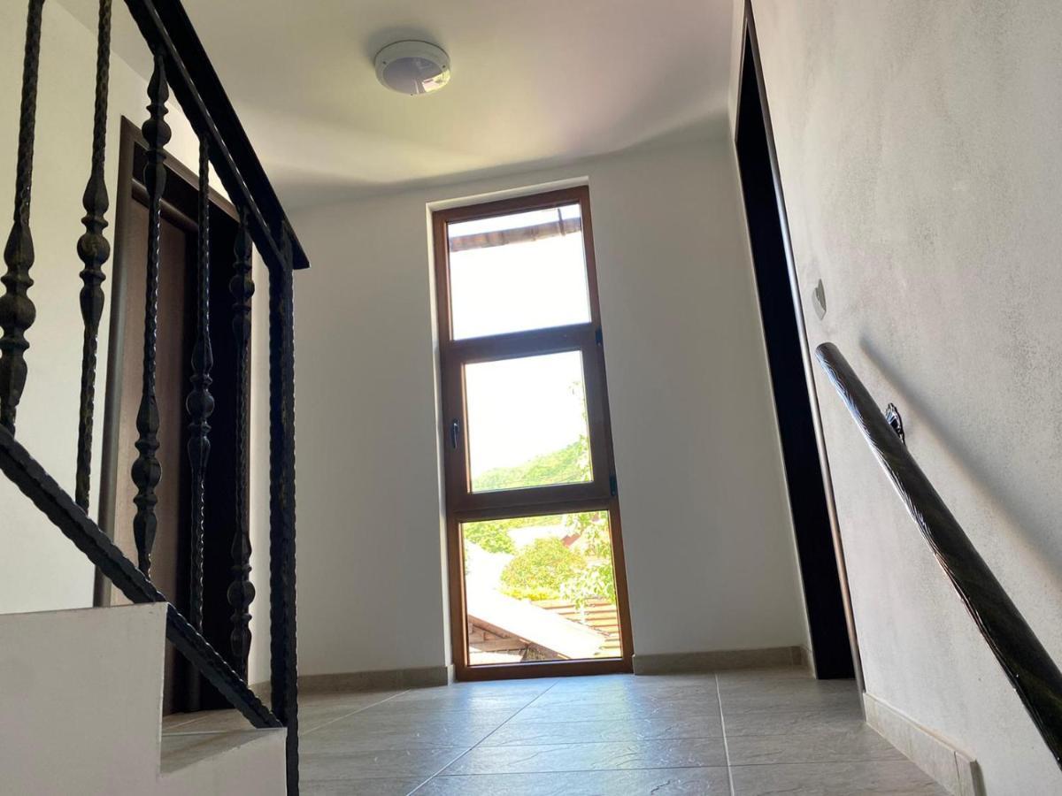 Апартаменты Casa Cerbului Вишеу-де-Сус Экстерьер фото